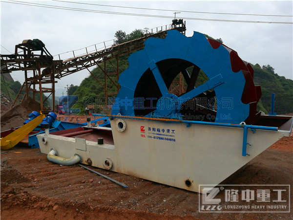 維護輪斗洗砂機應該做哪些方面的工作？