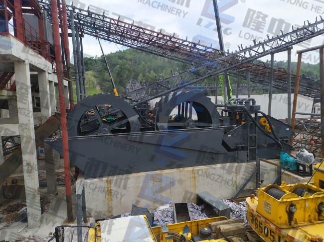 小型風(fēng)化砂洗沙一體機(jī)多少錢？處理風(fēng)化砂設(shè)